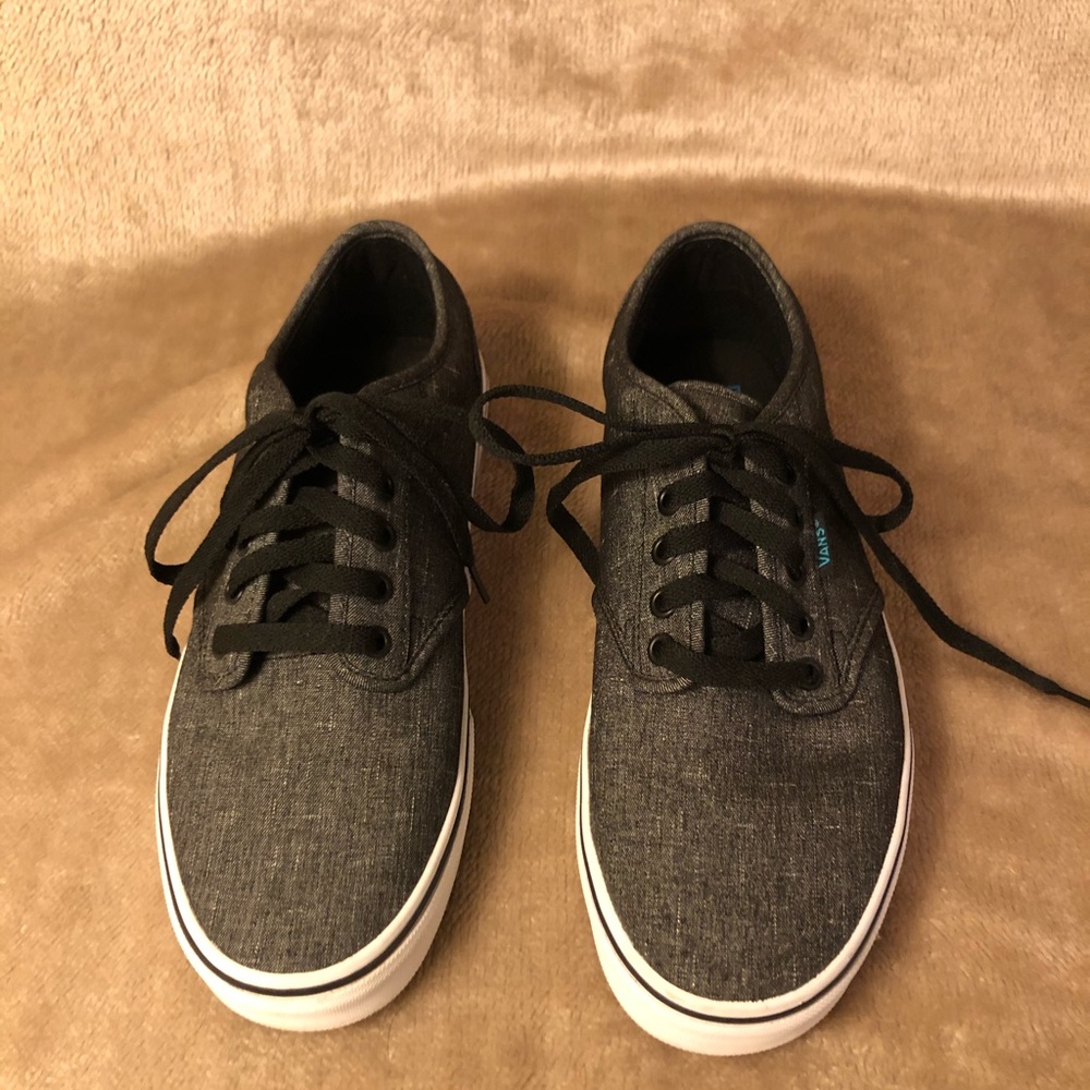 Vans sneakers, size 9